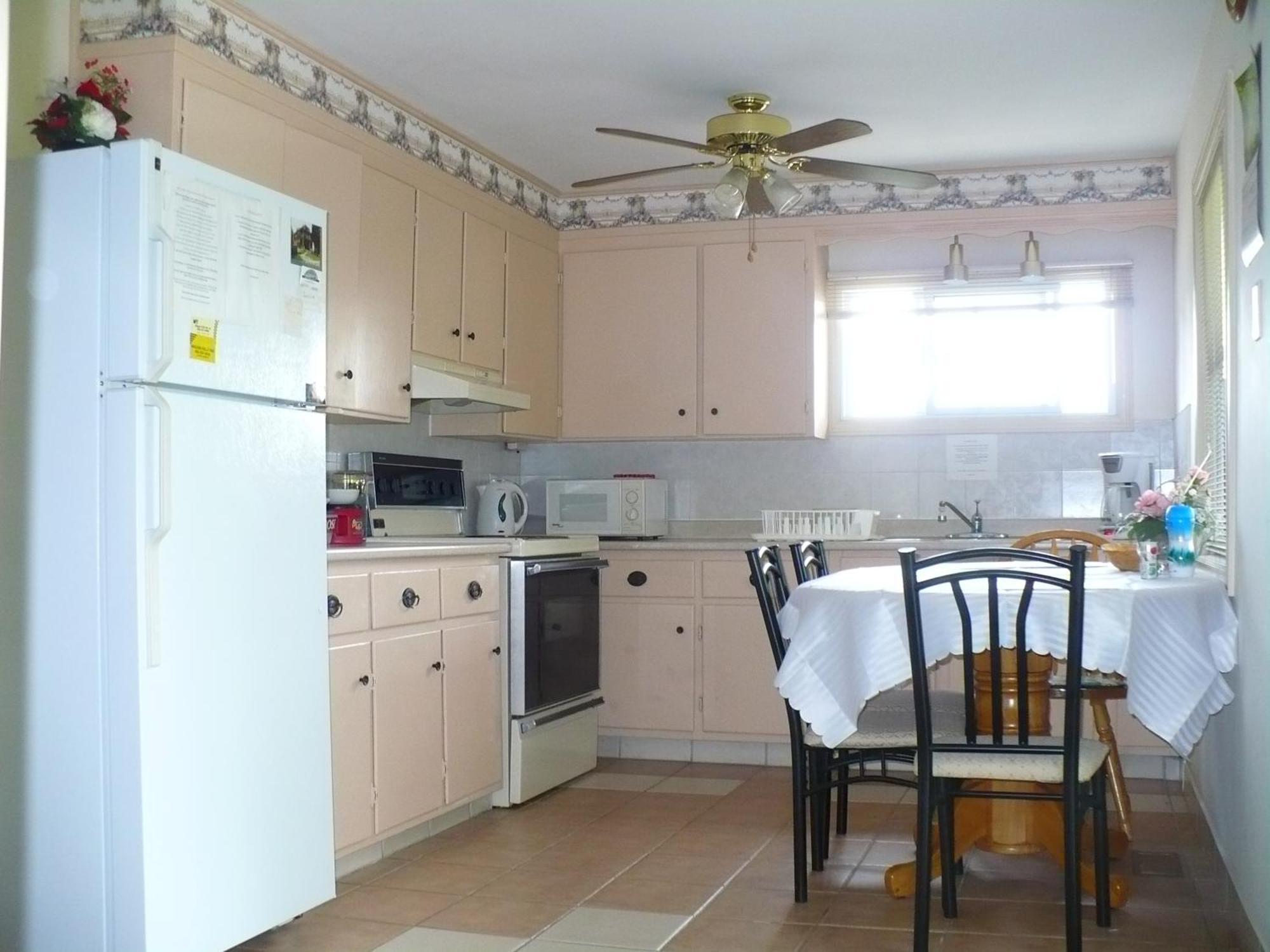 Bed & Breakfast Rainbow 3*